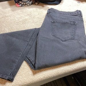 Women’s jeans